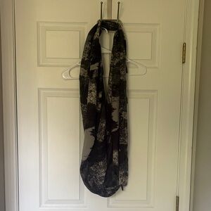 Chic Black and Gray Women's Infinity Scarf